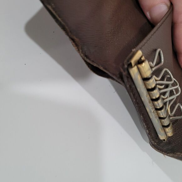 Authentic Louis Vuitton Damier Multicles 6 Key Hooks Case Brown Small Plaid - Picture 7 of 9